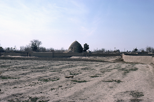 Photo of the building by Sheila Blair and Jonathan Bloom