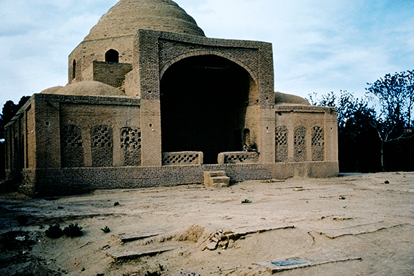 Photo of the building by Baroness Marie-Thérèse Ullens de Schooten,